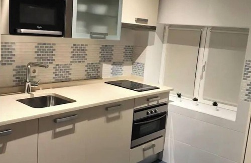 Burgos Apartamento | alMirante Burgos centro tranquila VUT 09/212