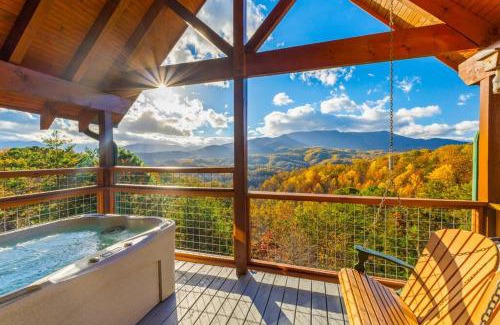 Gatlinburg - Pigeon Forge Casa | Almost Heaven- Gatlinburg Dream Smoky Mountain Retreat