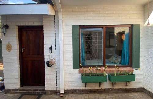 Brandwag Casa | Aloe Guest Rooms