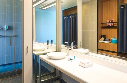 North Arlington Hotel | Aloft Dallas Arlington Entertainment District