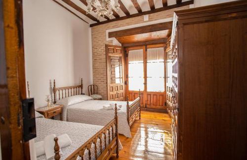 Rueda Casa | Alojaguay RUEDA, CASA MUSEO RÚSTICA-MODERNA, máxima TRANQUILIDAD con COMODIDAD