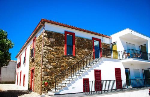 Estreito Casa | Alojamentos Turísticos São Torcato Moradal Turismo Espaço Rural