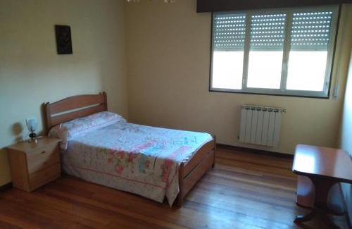 Dodro Chalet De Esquí | Alojamiento cerca de Padrón