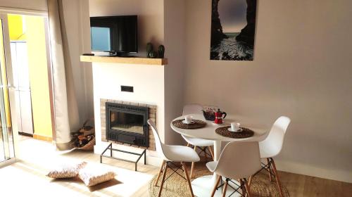 Breña Baja Apartamento | Alojamiento ISLA BONITA con balcón vista al mar