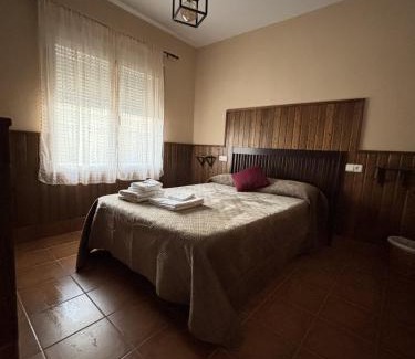 Segura de la Sierra Apartamento | Alojamiento Los Sauces - Rio Madera