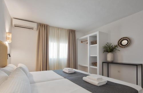 Es Pujols Apartamento | Alojamientos Turísticos Cardona Apartamento Hab Superior