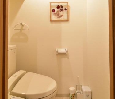 Matsuyama Apartamento | Alphabed松山城西