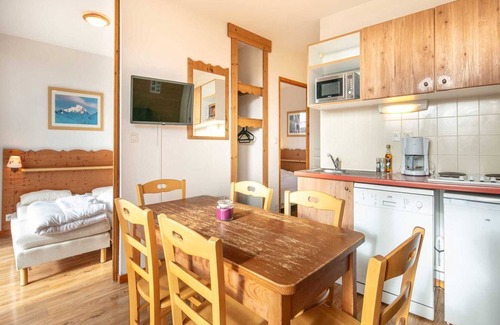 Chamrousse Apartamento | Comodidad alpina para seis huéspedes