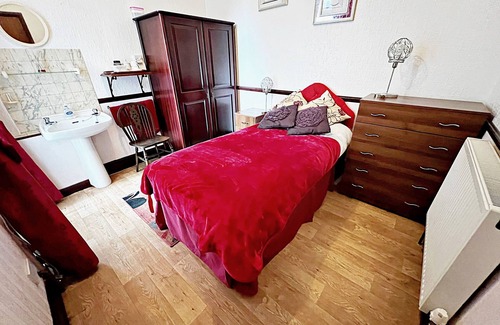 Cleethorpes Casa | Alpine Guest House