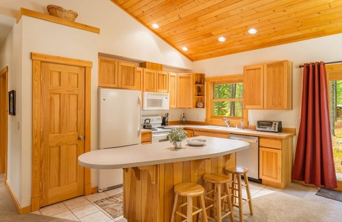 Winthrop Cabina | Cabina de maderas alpinas en Mazama / Winthrop