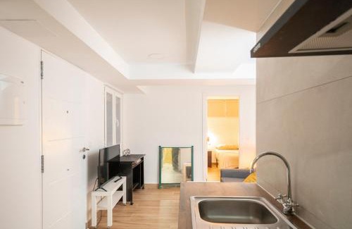 Zaidin Apartamento | Alquibla relax y armonía con piscina junto a restaurantes y supermercados