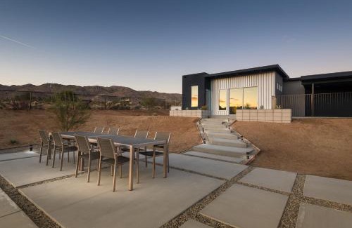 Joshua Tree Casa | Alta House by Fieldtrip Near Park Entrance with Pool Spa Casita