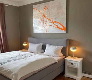 Mitte Apartamento | Altbaucharme Deluxe mit Balkon in zentraler Lage