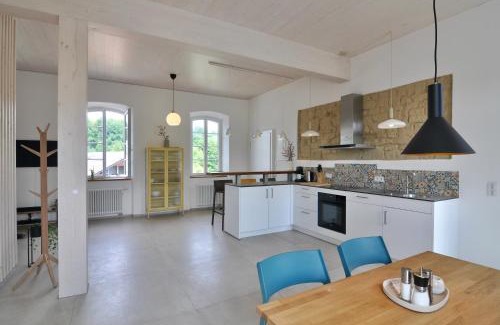 Baustert Apartamento | Alte Schule mit moderner Wohnung - Die Lesestube