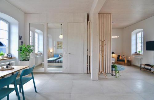 Baustert Apartamento | Alte Schule mit moderner Wohnung - Die Lesestube