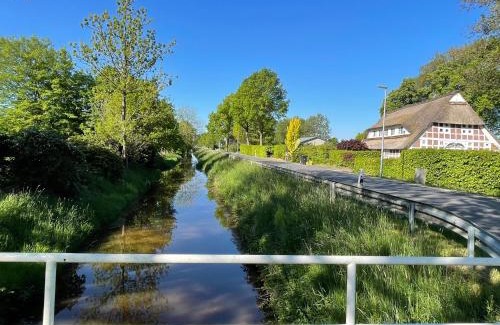 Hemmoor Casa | Altes Landhaus Oste mit Grünkohltour & Bossel-Wochenende
