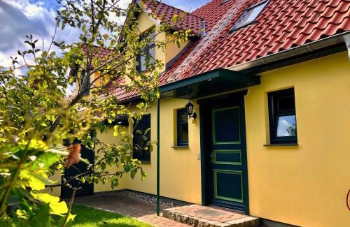 Ostseebad Wustrow Apartamento | Am Deich Strandhaus OG