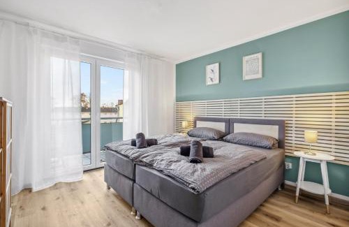 Kaiserslautern Apartamento | Amalfi A02 - 2 Zi für 4P - Balkon, smart TV, Boxspringbett