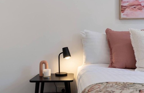 West Launceston Casa | Amali House - stunning entertainers delight