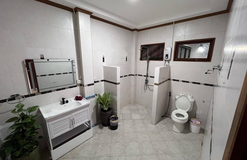 Haad Yao Hotel | Amara Beach Resort