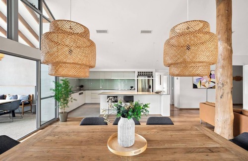 Quindalup Casa | Amaroo Luxe Hinterland Farmhouse Studio