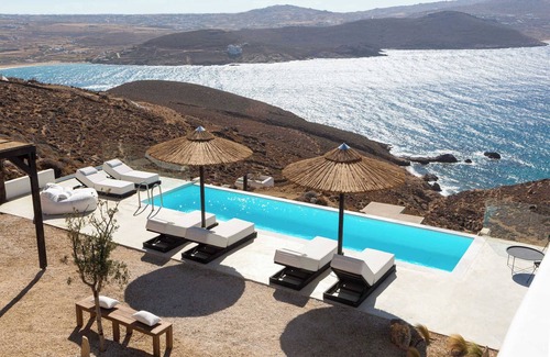 Ftelia Villa | Amaze Mykonos | Luxury Seaview Retreat