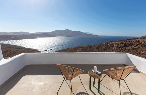 Ftelia Villa | Amaze Mykonos | Luxury Seaview Retreat