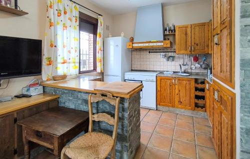 Villanueva del Rey Casa | Amazing Home In Villanueva Del Rey