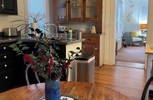 Great Barrington Apartamento | Amazing 2-bedroom apartment sunny and quiet in Great Barrington