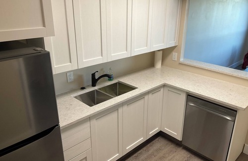 Rosemount Condominio | Amazing 2-bedroom condo! Unbeatable location! Perfect for medium-to-long stays!