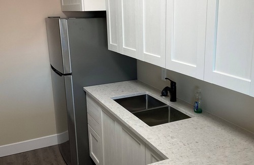 Rosemount Condominio | Amazing 2-bedroom condo! Unbeatable location! Perfect for medium-to-long stays!