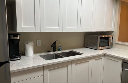 Rosemount Condominio | Amazing 2-bedroom condo! Unbeatable location! Perfect for medium-to-long stays!