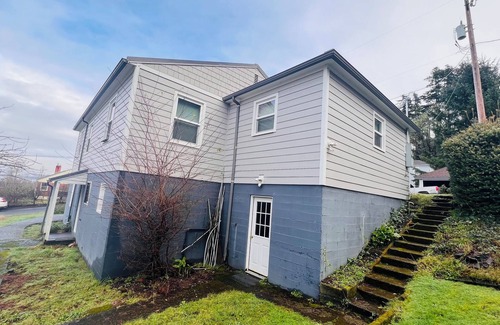 Astoria Casa | Amazing 2-bedroom house in Astoria