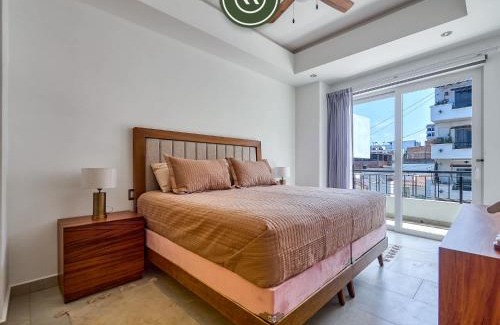 Díaz Ordaz Apartamento | Amazing 2 BR Condo in Versalles - Rooftop Pool