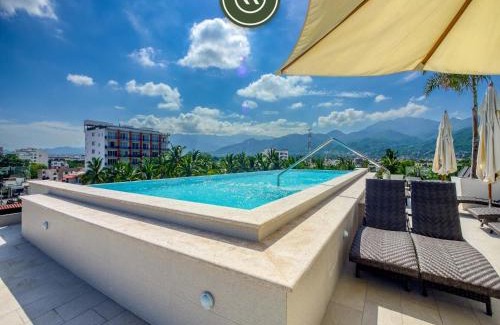 Díaz Ordaz Apartamento | Amazing 2 BR Condo in Versalles - Rooftop Pool