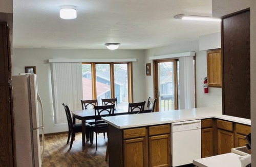 Shawano Casa | Amazing 3 bedroom 3 bath Lake drive resort house