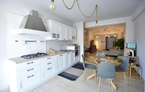 Falerna Marina Apartamento | Amazing Apartment In Falerna Marina