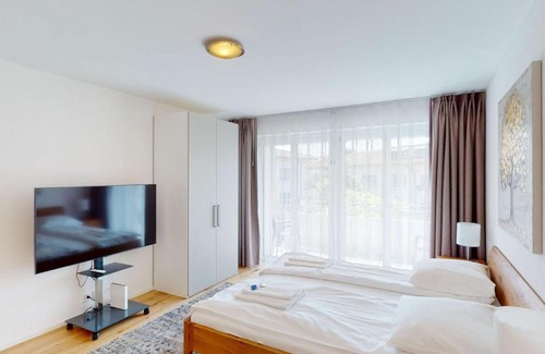 District 6 Apartamento | Amazing big studio in the city center - Sun 7