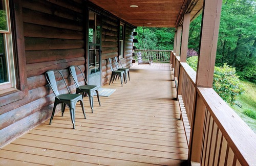 Newland Casa | Amazing Cabin near Grandfather Mountain, Sugar Mountain, Boone & Blowing Rock