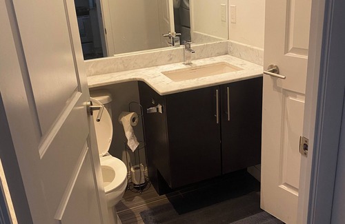 King West Village Condominio | Amazing Condo in Trendy area Liberty Village Toronto near Downtown