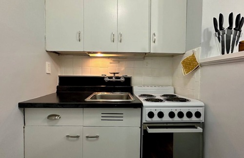 Mount Vernon Apartamento | Amazing Downtown Location! Quiet & Spacious!