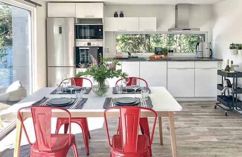 Boras Municipality Casa | Bonita casa en Borås con vistas al mar