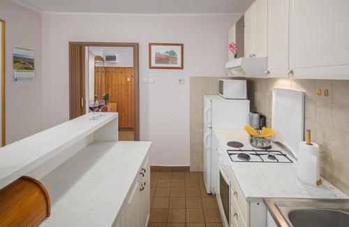 Sveta Nedelja Casa | Increíble casa en Erzisce con jacuzzi