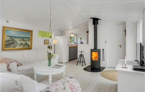 Smidstrup Strand Casa | Amazing Home In Gilleleje With Kitchen
