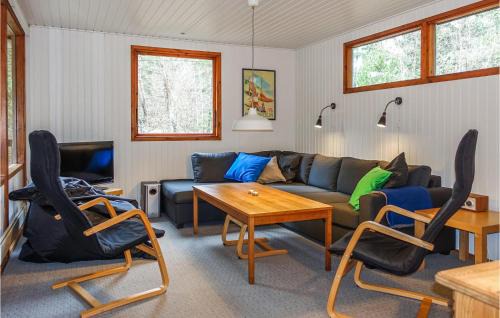 Dueodde Casa | Amazing Home In Nexø With Wifi