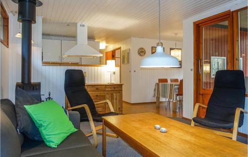 Dueodde Casa | Amazing Home In Nexø With Wifi