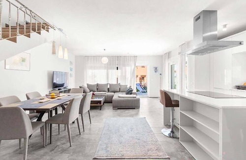 Mugeba Casa | Increíble casa en Porec con WiFi
