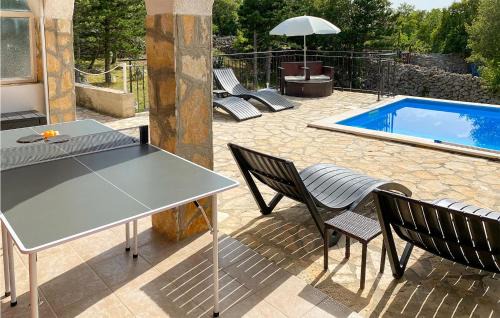 Senj Casa | Amazing Home In Starigrad With Wifi