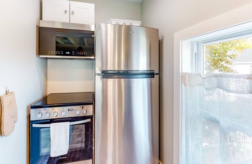 Rockland Apartamento | Amazing Home Near the Water w/Free WiFi