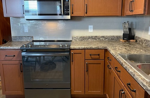 Alden Casa | Amazing house within walking distance to the sand bar at Torch Lake, sleeps 8